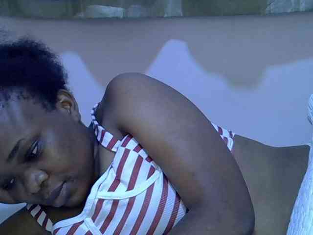 Ebonybootygirl webcam