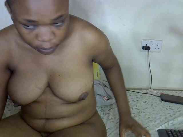 Ebonybootygirl webcam