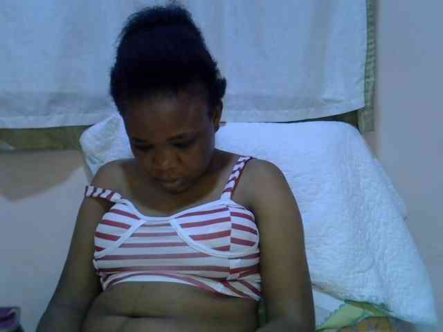 Ebonybootygirl webcam