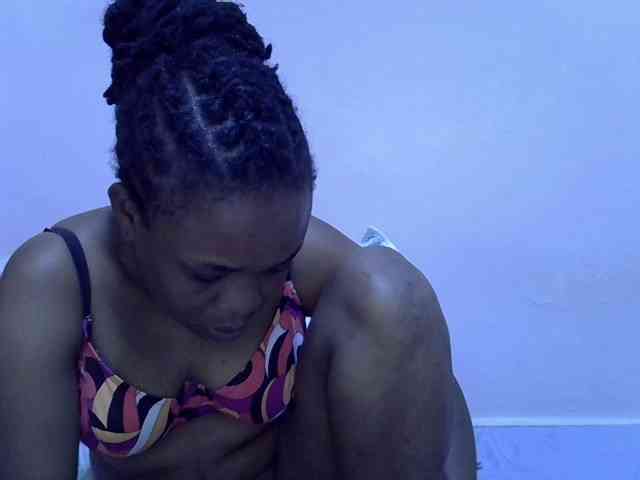 Ebonybootygirl webcam