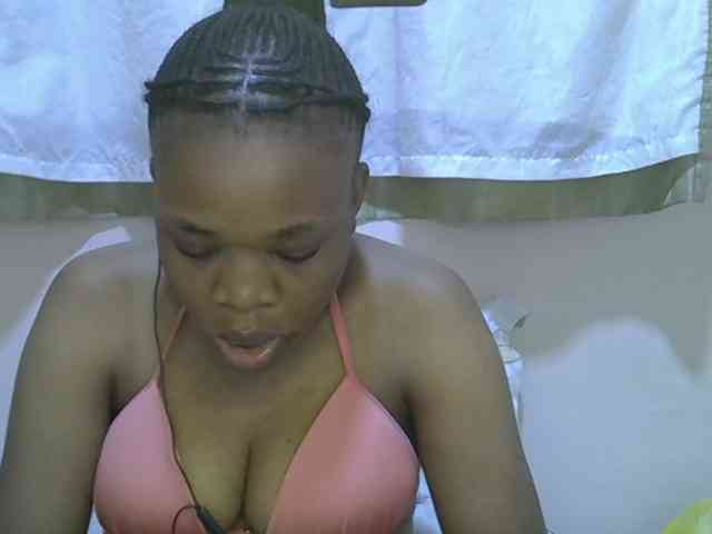 Ebonybootygirl webcam