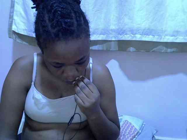 Ebonybootygirl webcam