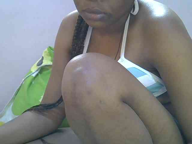Ebonybootygirl webcam
