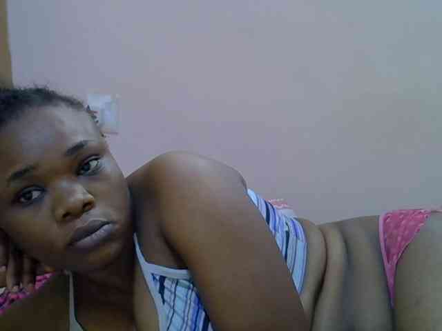 Ebonybootygirl webcam