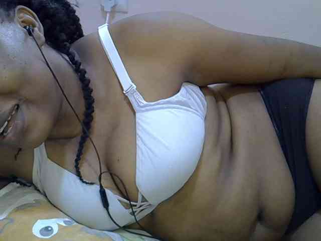 Ebonybootygirl