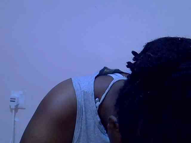 Ebonybootygirl webcam