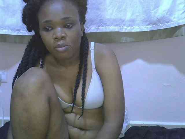 Ebonybootygirl webcam