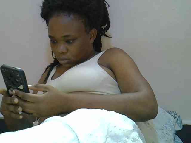 Ebonybootygirl webcam