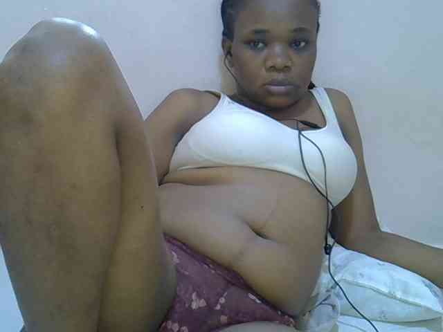 Ebonybootygirl webcam