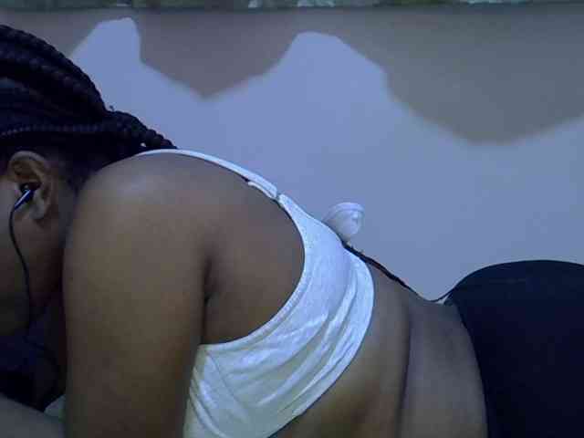 Ebonybootygirl webcam