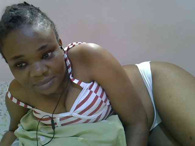 Ebonybootygirl webcam