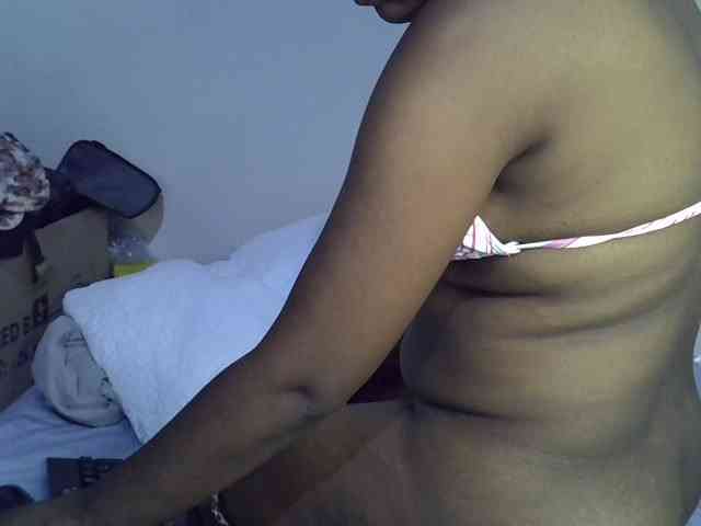 Ebonybootygirl webcam