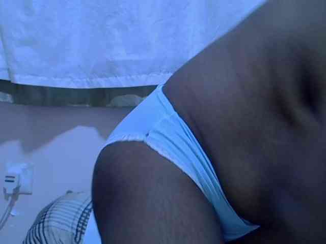 Ebonybootygirl webcam