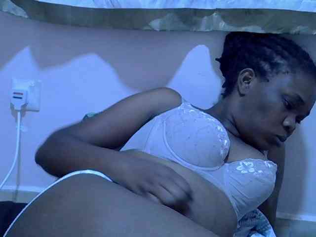 Ebonybootygirl webcam