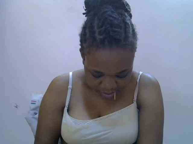 Ebonybootygirl webcam