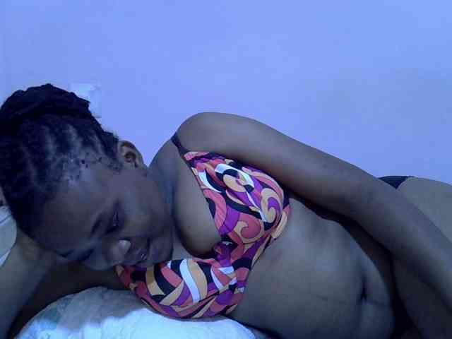 Ebonybootygirl webcam