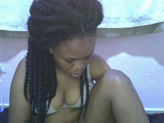 Ebonybootygirl webcam