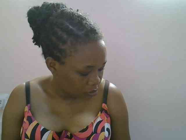 Ebonybootygirl webcam