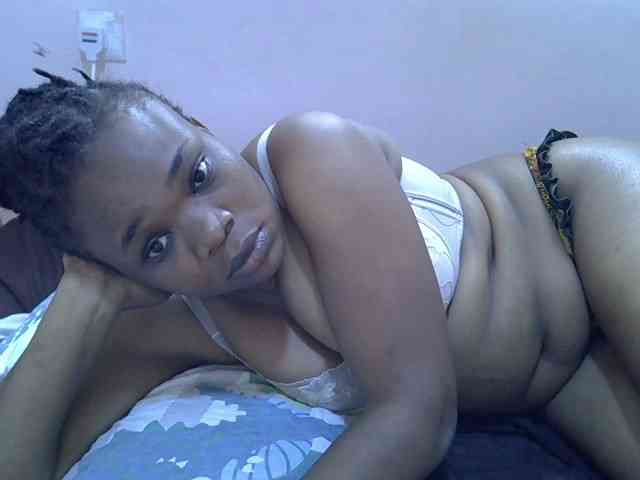 Ebonybootygirl webcam