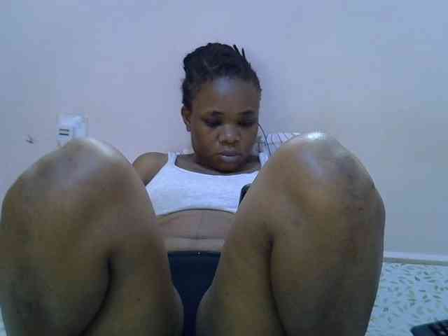 Ebonybootygirl webcam