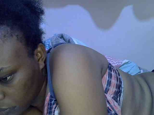 Ebonybootygirl webcam