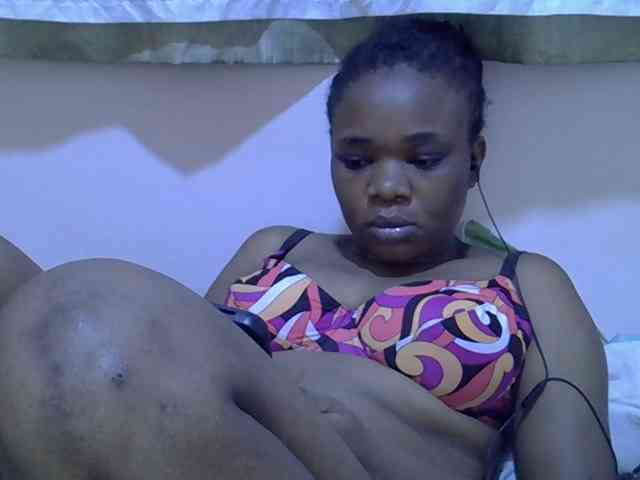 Ebonybootygirl webcam