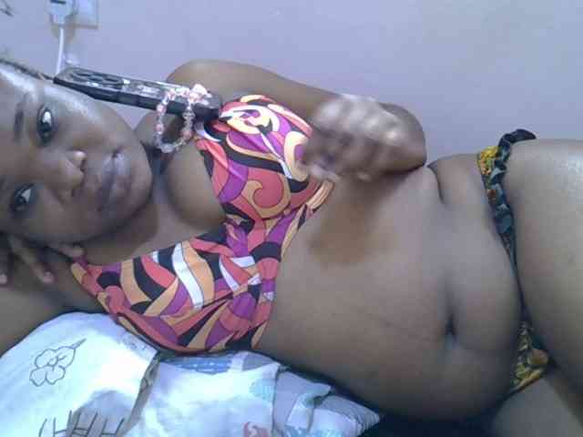 Ebonybootygirl webcam