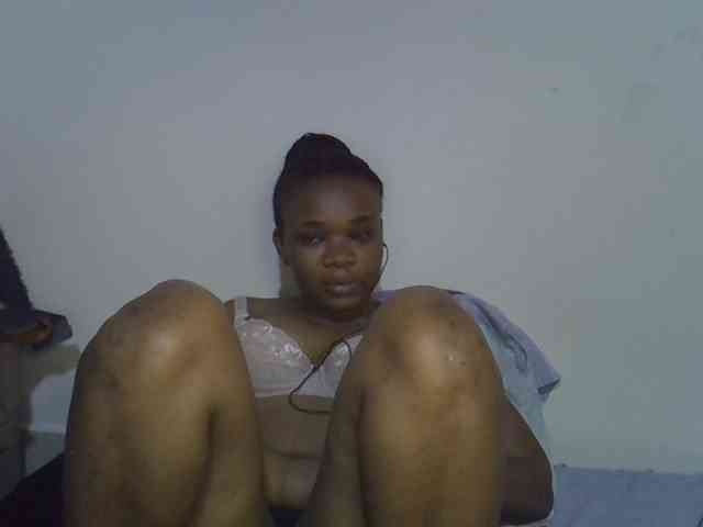 Ebonybootygirl webcam