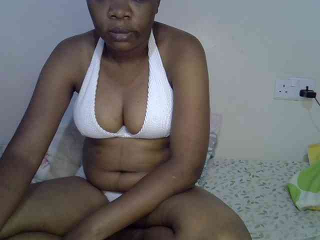 Ebonybootygirl webcam