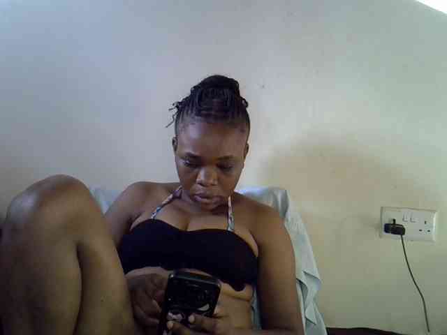 Ebonybootygirl webcam