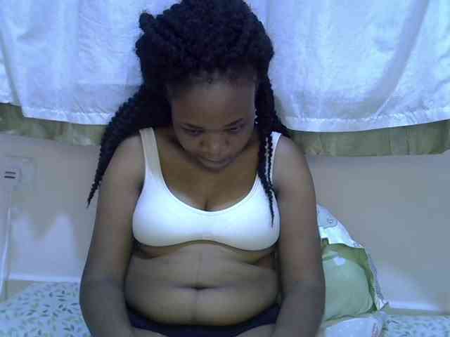 Ebonybootygirl webcam