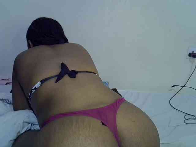 Ebonybootygirl webcam