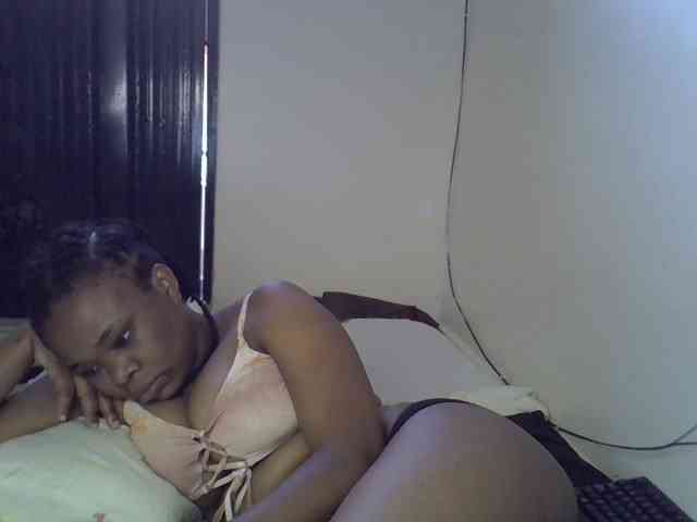 ebonybootygirl's live room