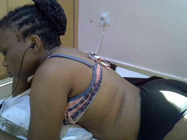 Ebonybootygirl webcam