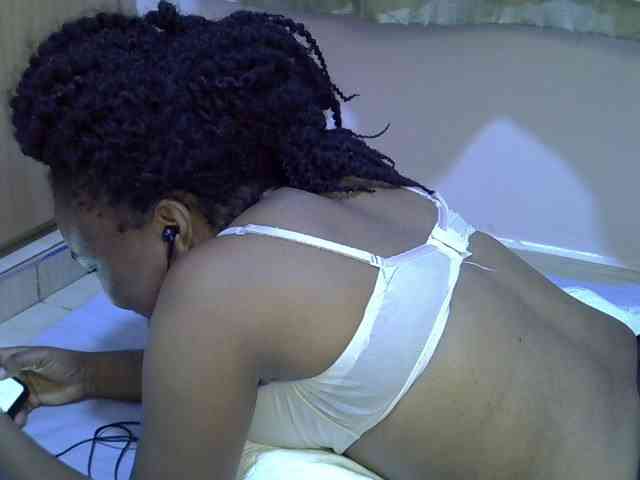 Ebonybootygirl webcam