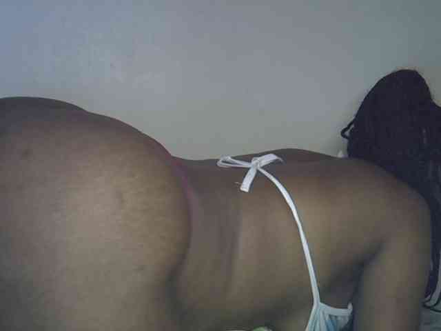 Ebonybootygirl webcam