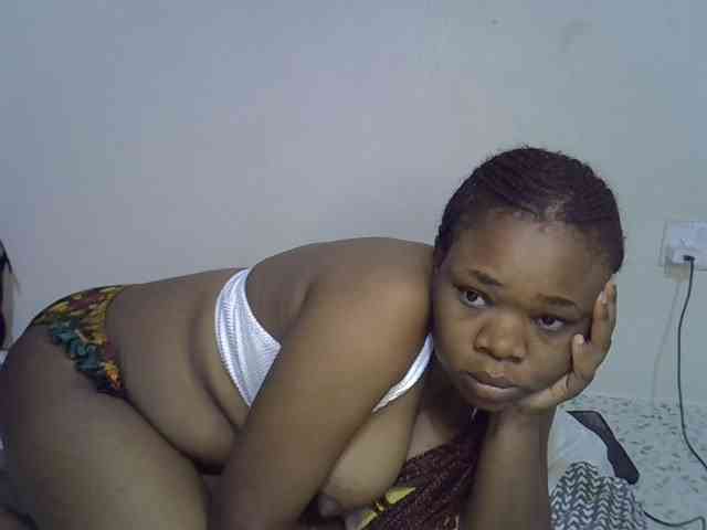 Ebonybootygirl webcam