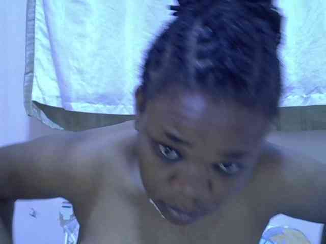 Ebonybootygirl webcam