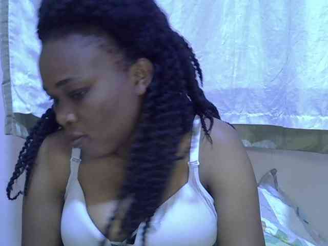 Ebonybootygirl webcam