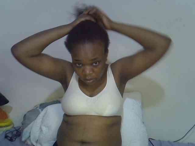 Ebonybootygirl webcam