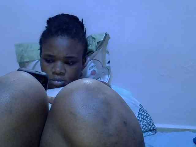 Ebonybootygirl webcam