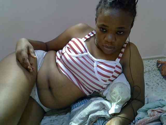 Ebonybootygirl webcam