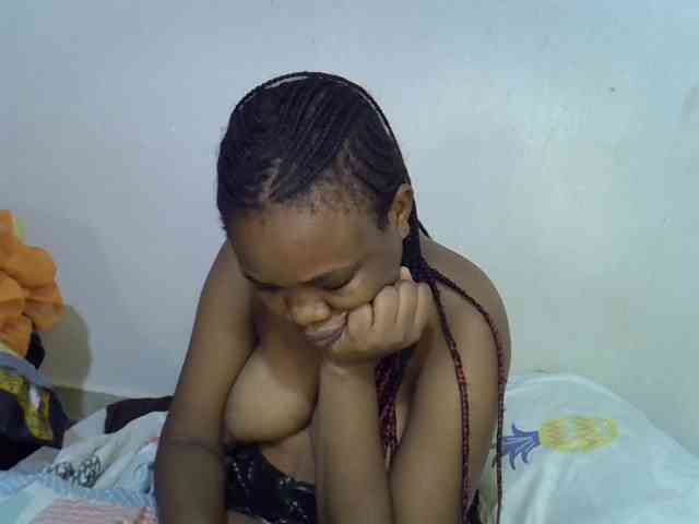 Ebonybootygirl webcam
