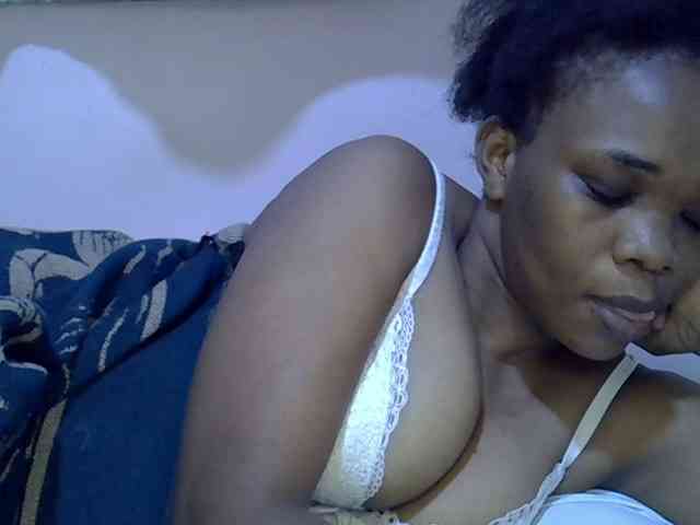 Ebonybootygirl