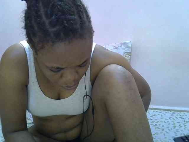 Ebonybootygirl webcam