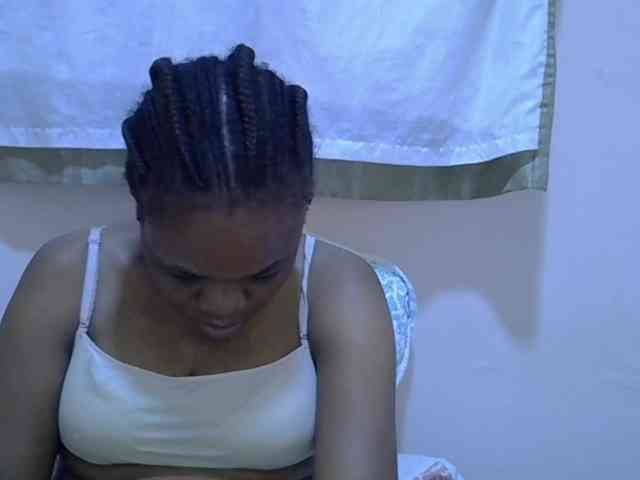 Ebonybootygirl webcam