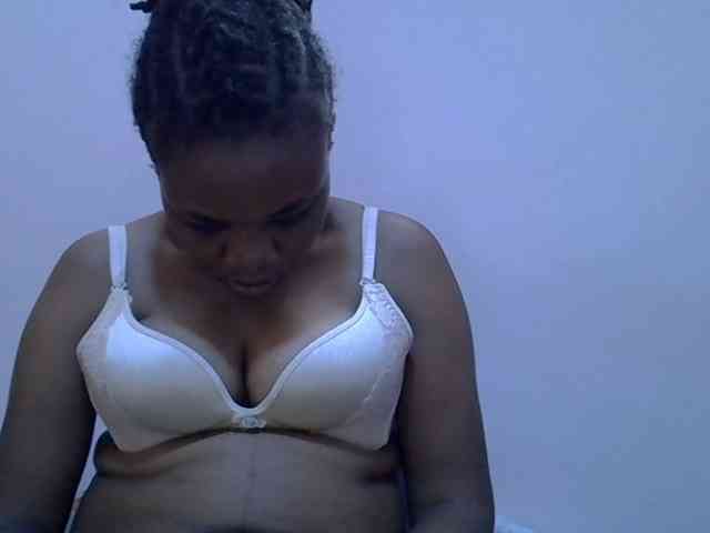 Ebonybootygirl webcam