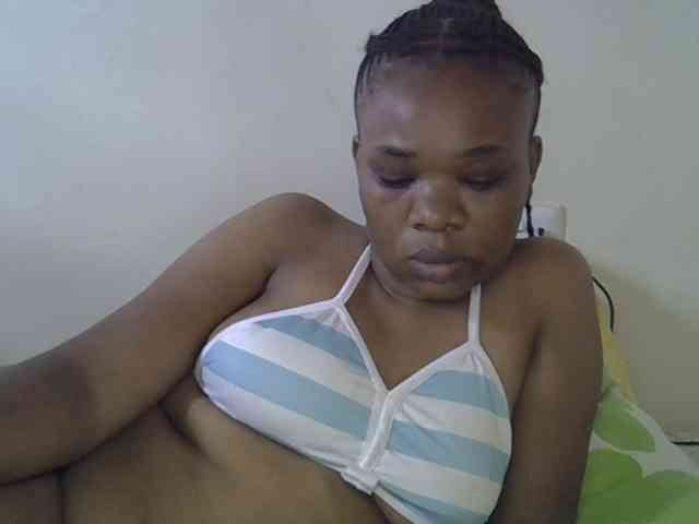 Ebonybootygirl webcam