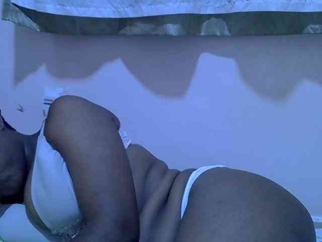 Ebonybootygirl webcam