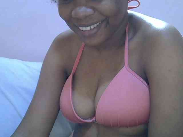 Ebonybootygirl webcam